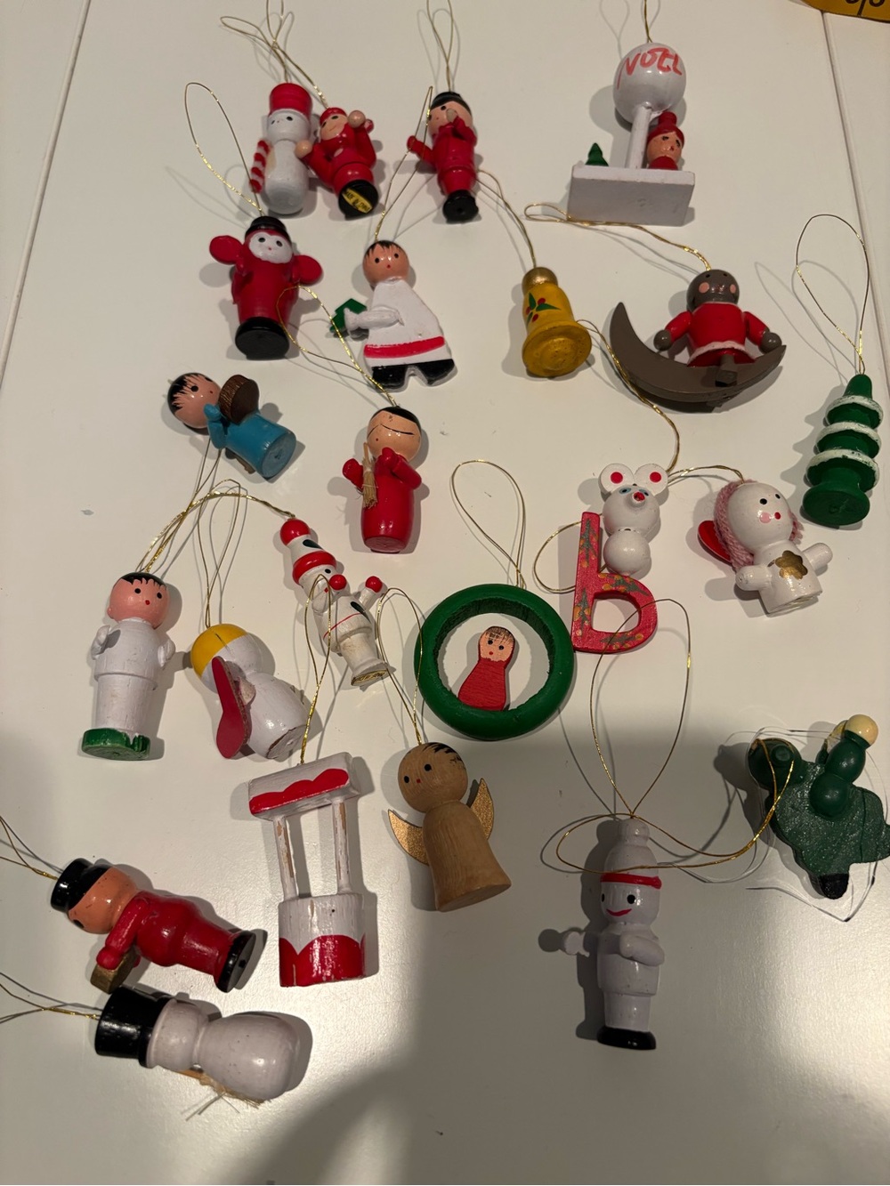 Lot  of Mini Vintage Wood Christmas Ornaments 1